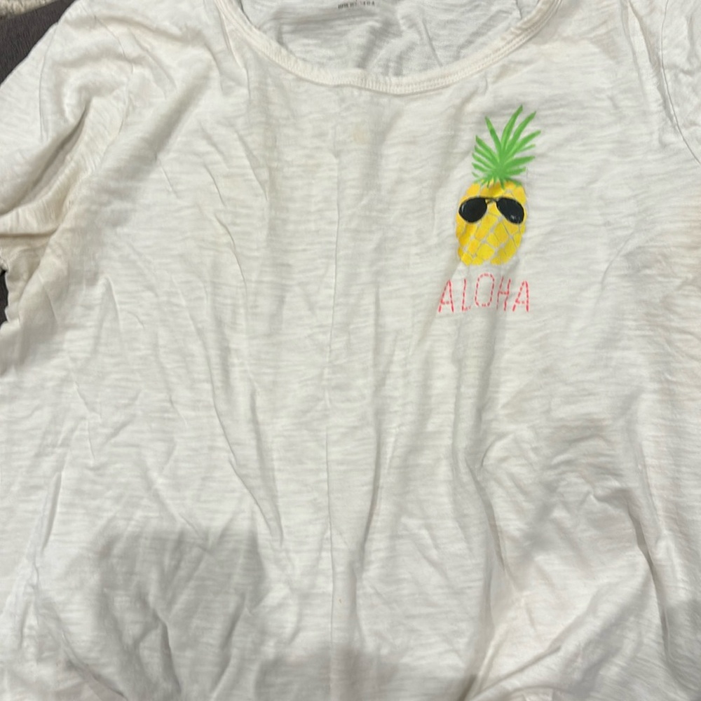 Cream aloha tshirt